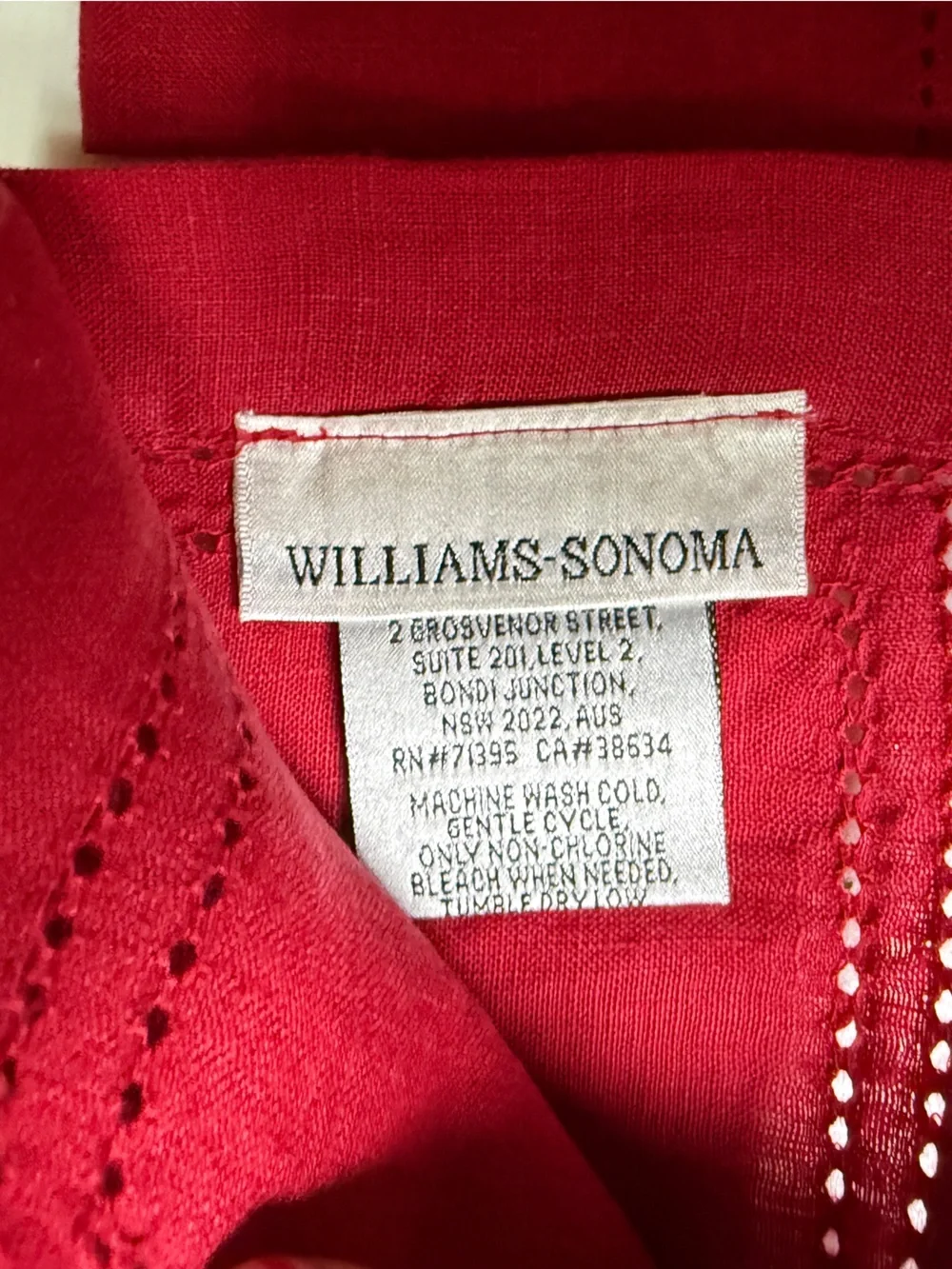 NWT Williams Sonoma 100% Linen SET OF 4 COCKTAIL NAPKINS 10” X 10”’Red